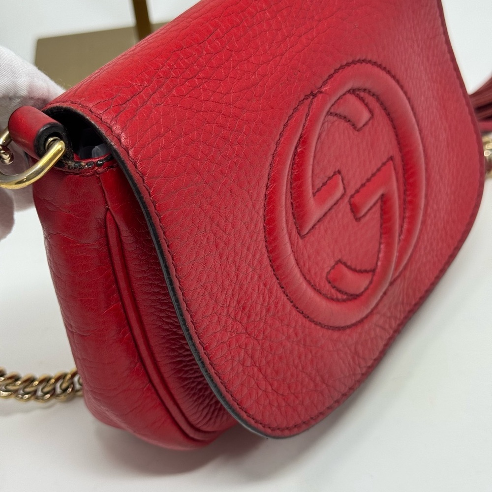 💯 Authentic Gucci Red Soho Small Crossbody Bag with Iconic GG Logo - Picture 4 of 10